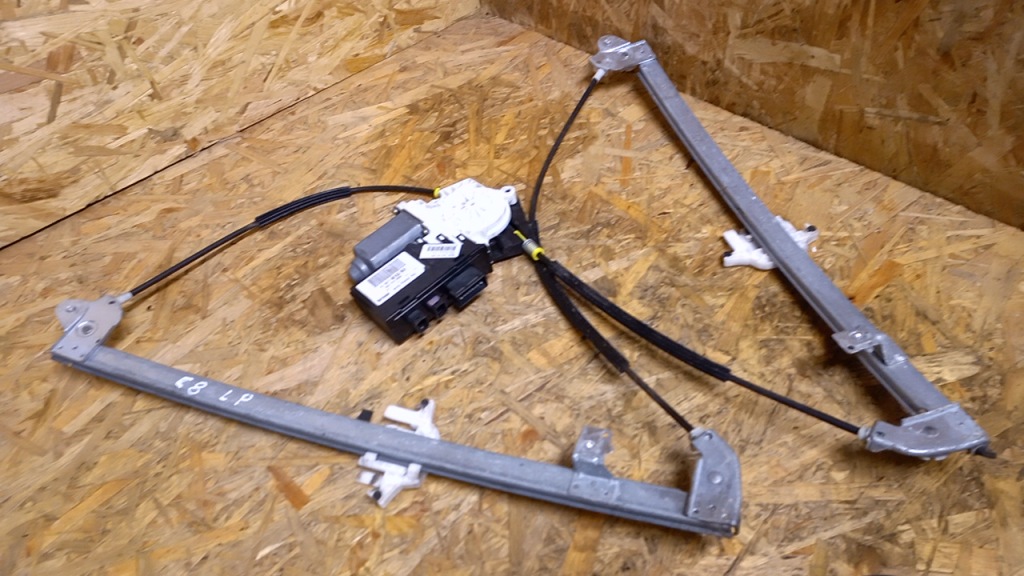 Купити Citroen c8 2,0 16v 2004 підйомник скло el
