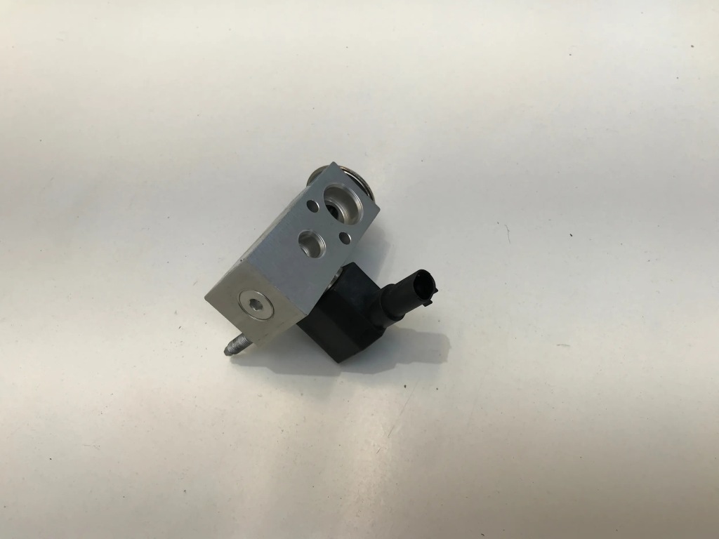 фото №1, Citroen c4 iii e-c4 клапан розширювальний кондиціонера 09000003