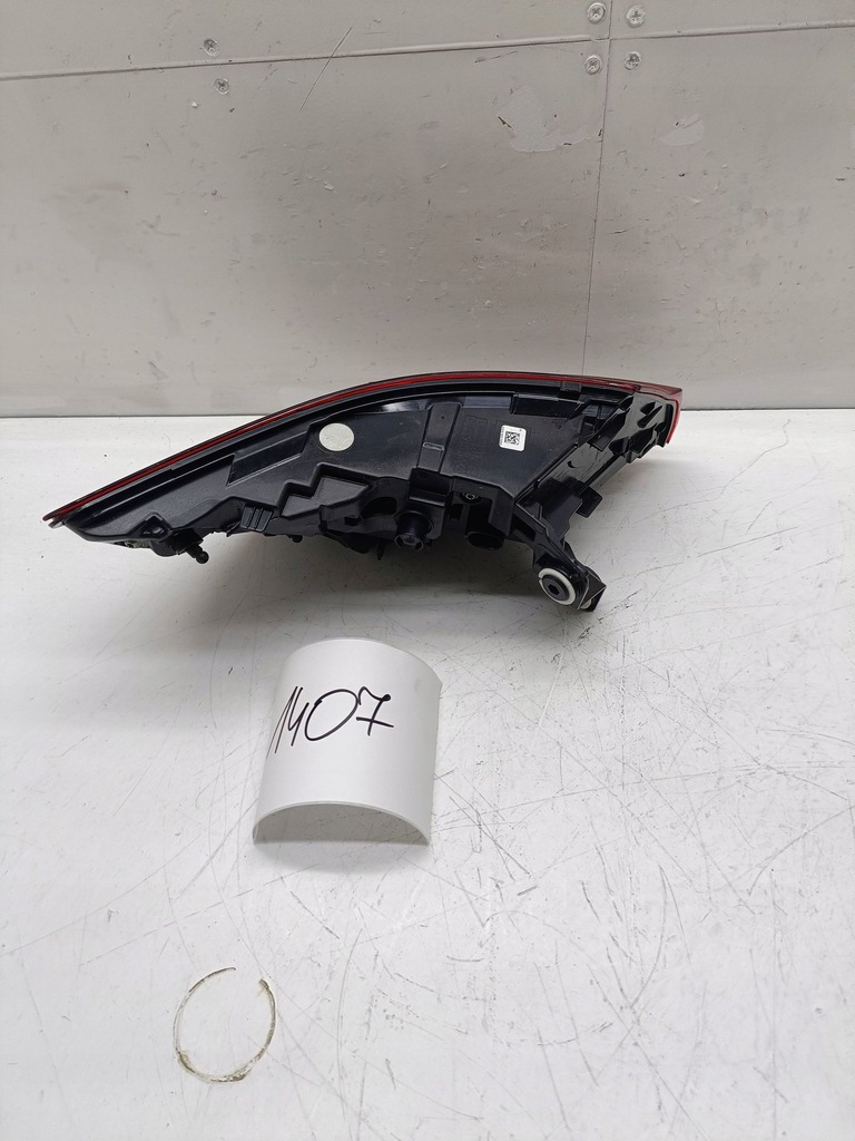 фото №8, Лампа задня права w крила audi e-tron 4ke945092d