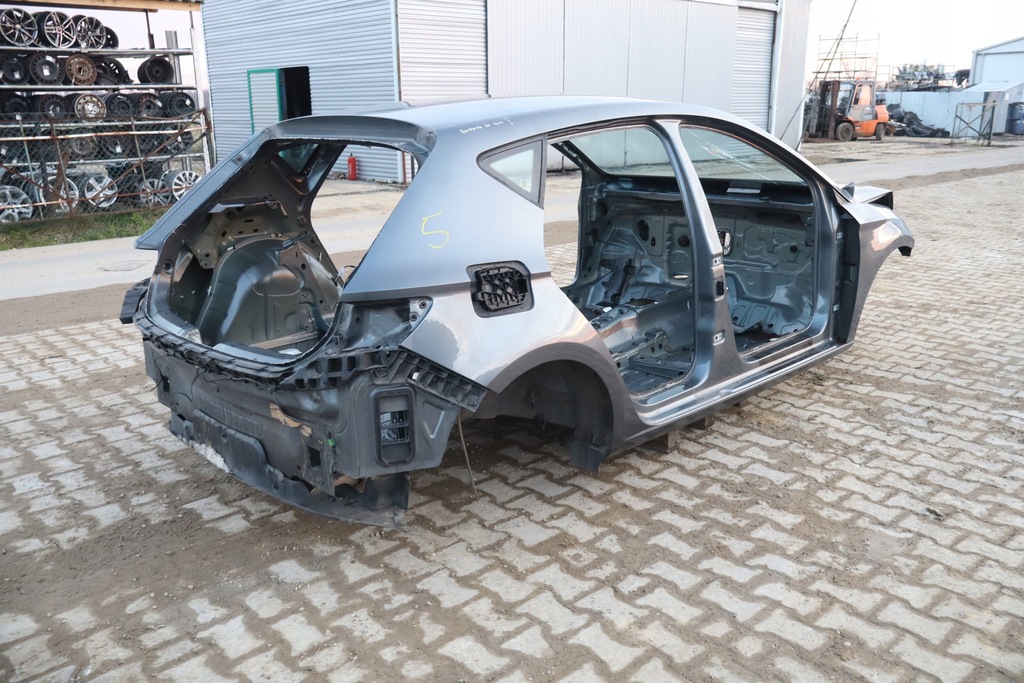 фото №1, Крила чверть правий задня seat leon iii lx7r