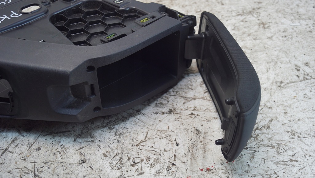 фото №9, Подлокотник туннель средний citroen c4 cactus lift