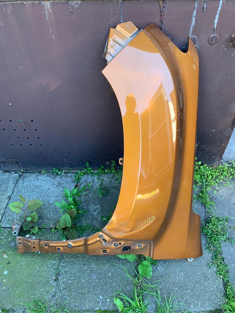 фото №1, Крила dacia duster