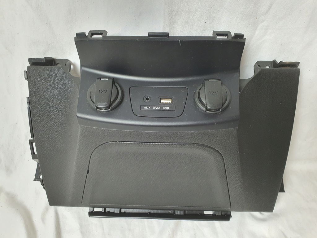 фото №1, Разъём aux usb прикуриватель рамка hyundai i30