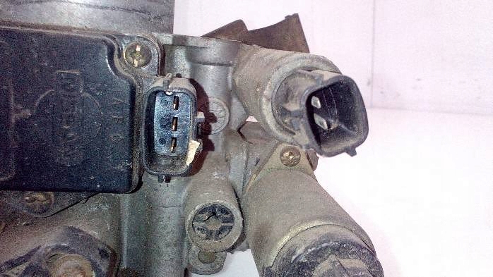 фото №6, Дросельна заслінка nissan primera p11 1,8 b