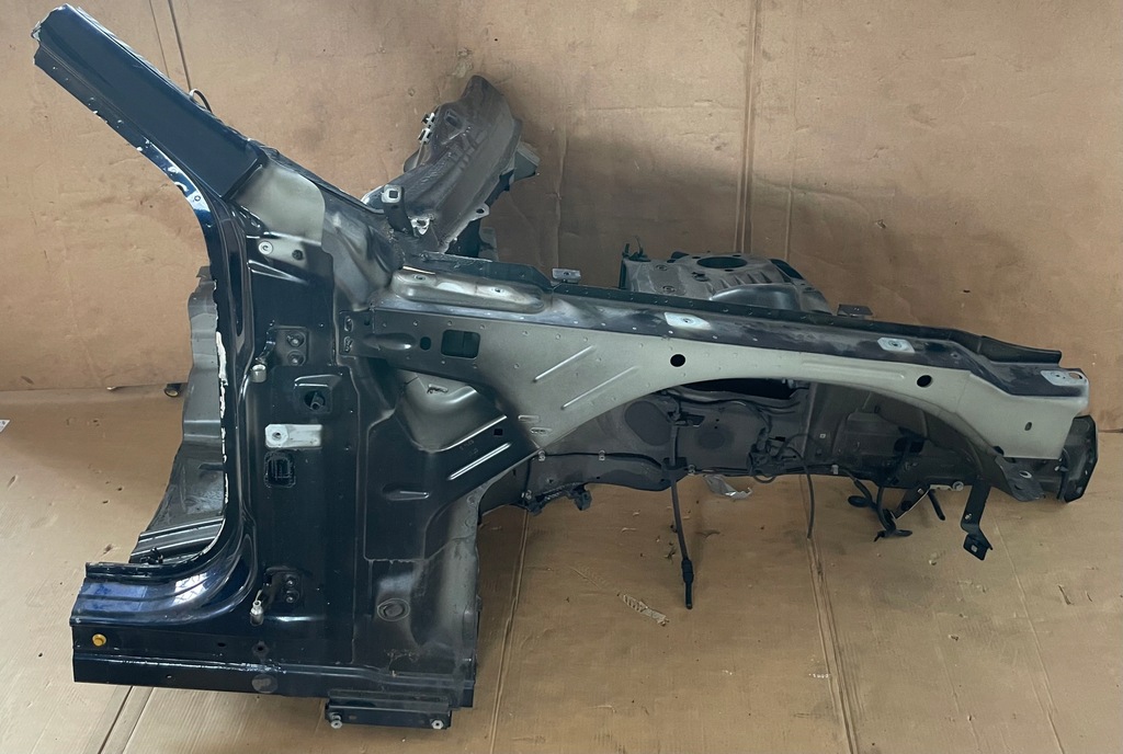 фото №1, Maserati levante чверть правий перед лонжерон блок двигуна