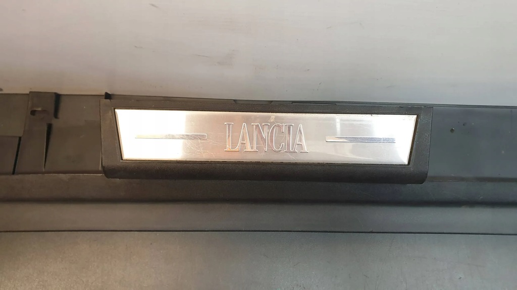 фото №6, Молдинг поріг накладка поріг lancia delta iii