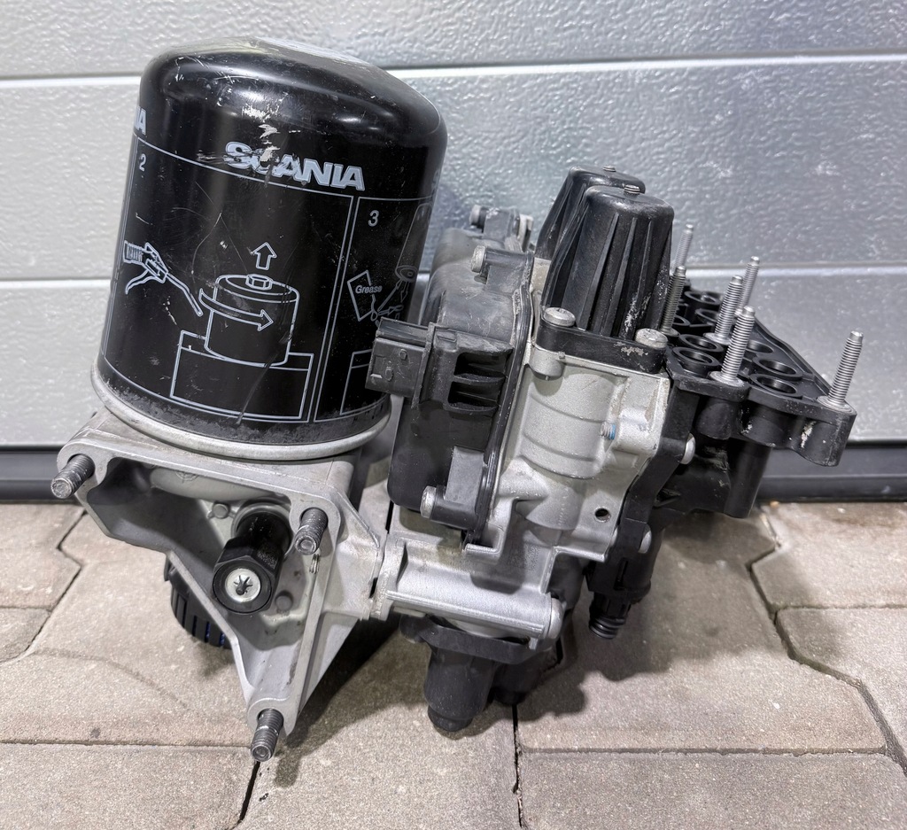 фото №1, Осушувач повітря клапан wabco scania r s g 2897060