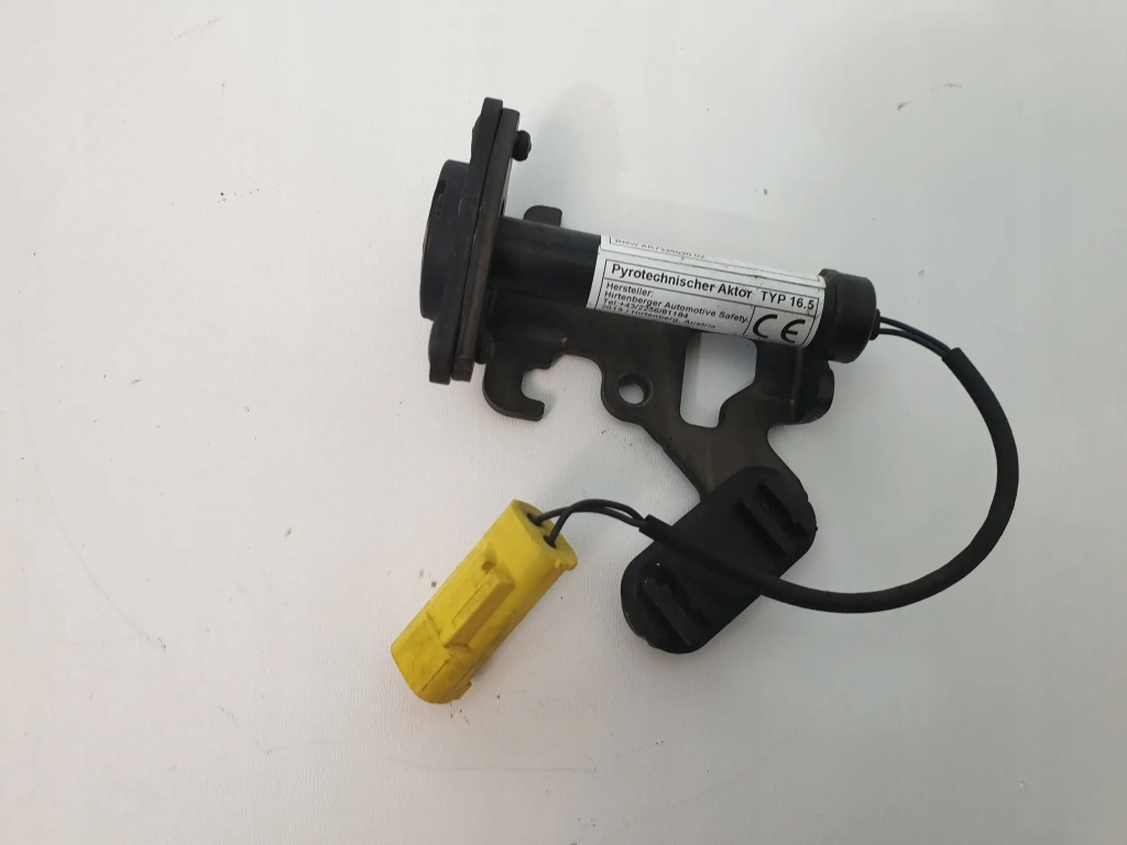 фото №1, Bmw f15 x5 патрон капот правий 7326020