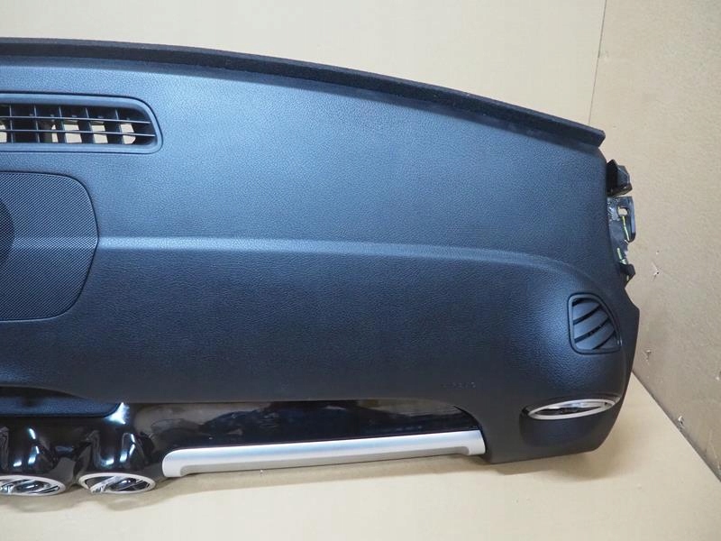 фото №7, Панель приладів консоль подушка безпеки подушки безпеки ремені mercedes eqb x243 glb w247