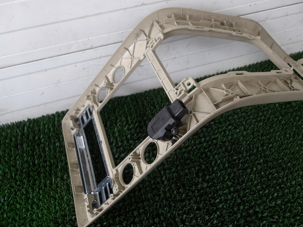 фото №6, Volvo v70 iii 07-12 панель dekor рамка 8635818 оригинальный номер