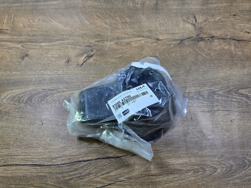 фото №1, Kia pro ceed ii крышка заливной топлива рычаг 81595 a2700