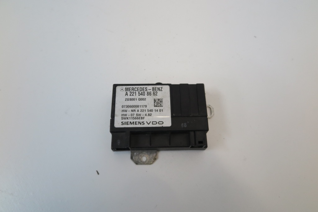 фото №1, Модуль насоса топлива mercedes w221 s600 w216 cl600 a2215408662