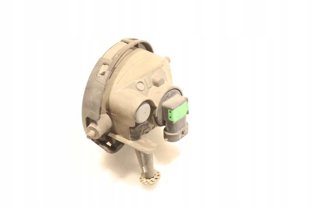 фото №3, Противотуманная фара левый mazda 3 i lift