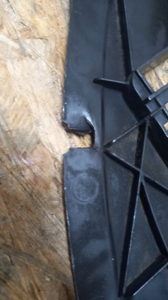 фото №3, Накладка бампера volvo s40