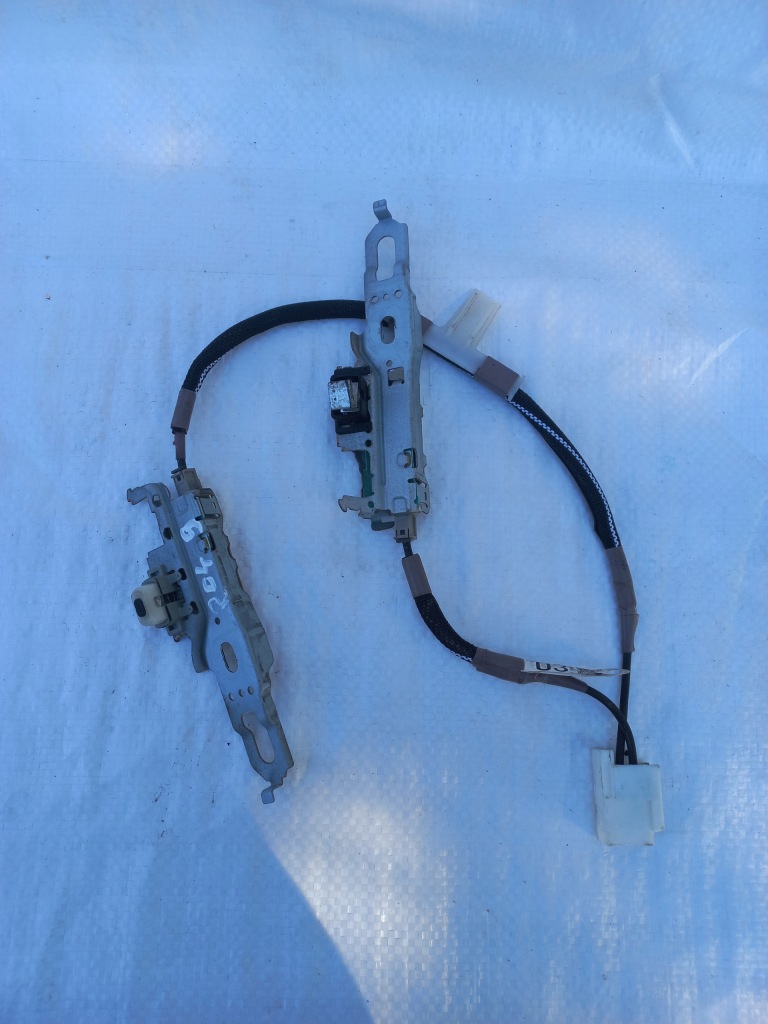 Купити Антена lexus 8610176c90 31032153 2.0l 2020