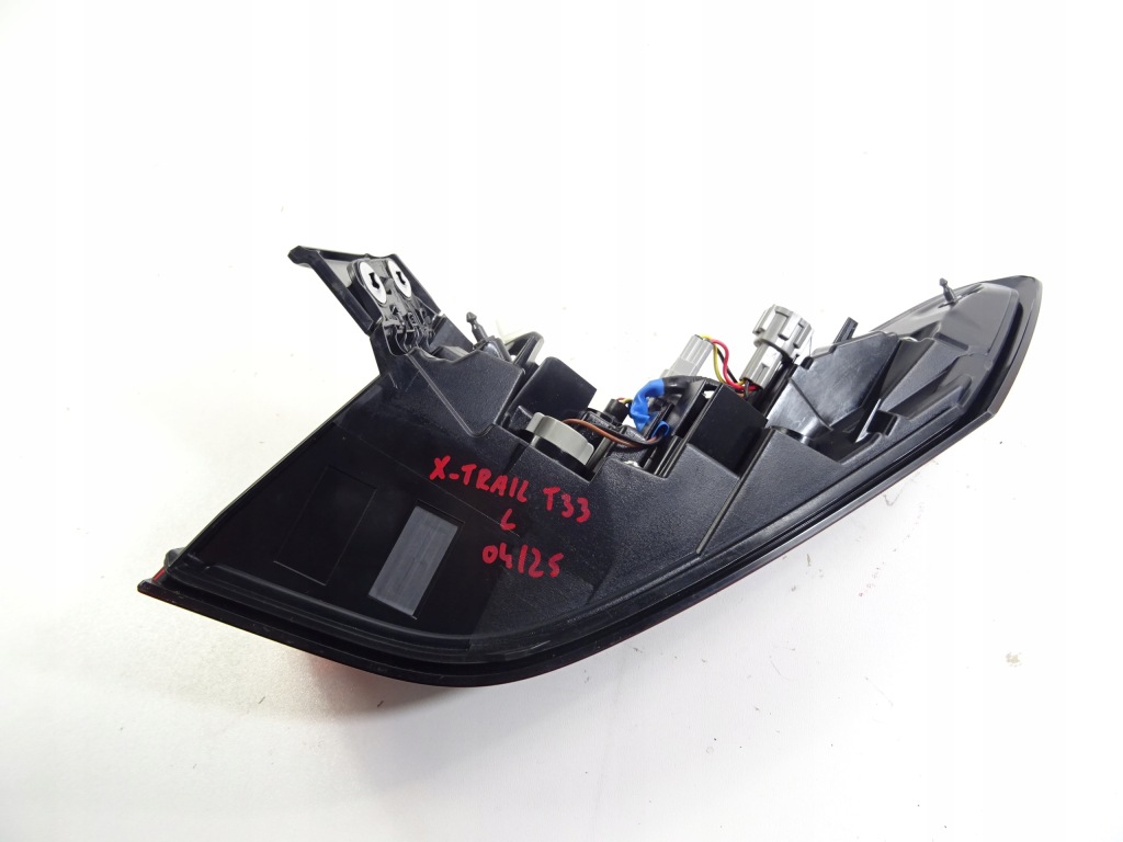 фото №7, X-trail iv t33 1.5 vc-t e-power лампа задня ліва задня led 2022/09 -
