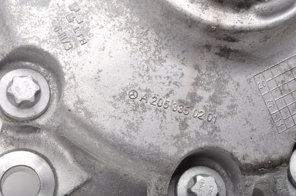 фото №8, Mercedes glc x253 amg 63 4.0 v8 350kw 476km мост передний 2053304207 68tys k