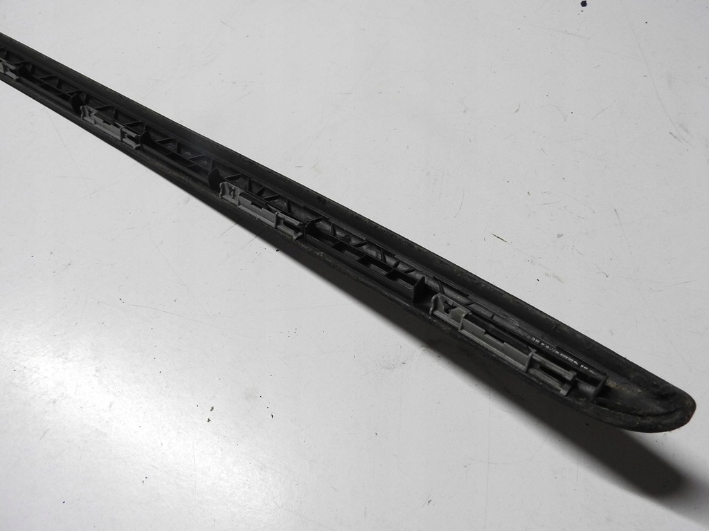 фото №7, Citroen ds4 11-15 молдинг стекло лобовое правая 9688471480