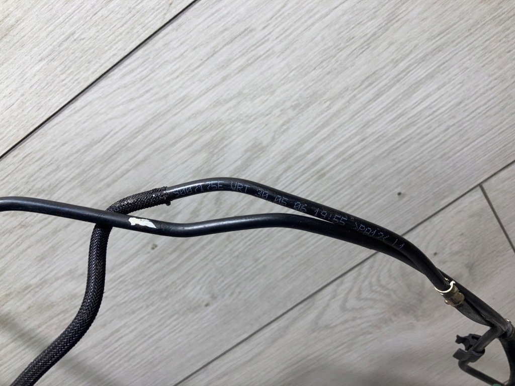 Шланг топлива webasto 900 range rover sport l320 Оригинал