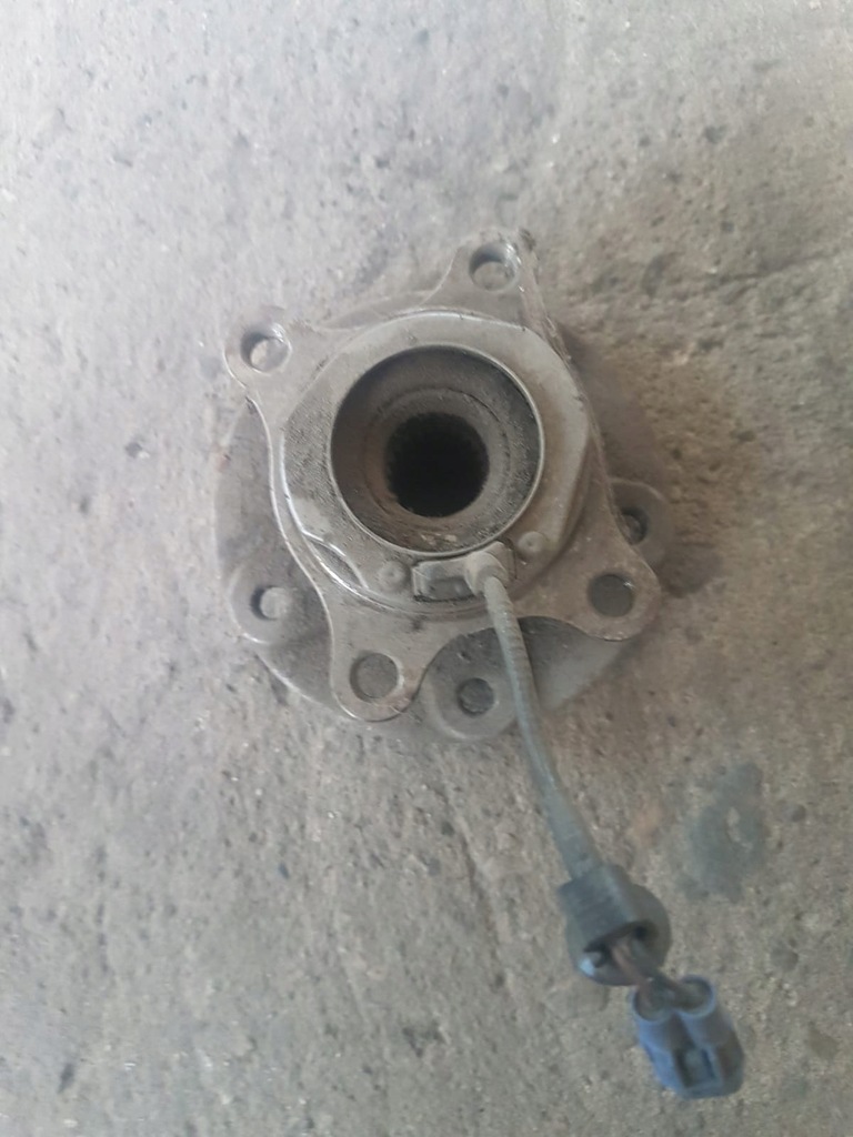 фото №7, Suzuki sx4 s cross супорти ступиця гальмівні диски задня p/l