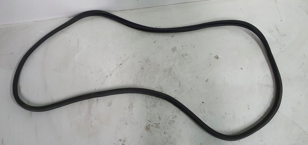 фото №5, Peugeot 5008 прокладка крышки багажника