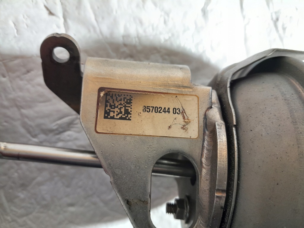 фото №5, Bmw 3.0d b57 актуатор турбины турбонагнетателя 8570244