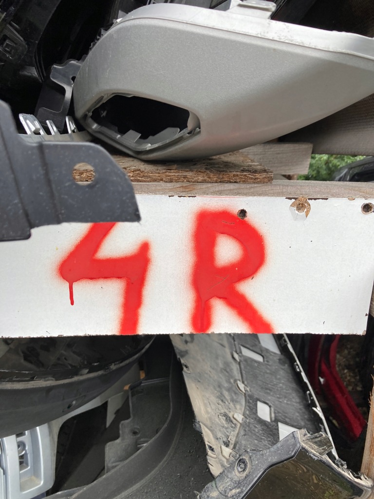 Bmw g02 x4 m набор накладка бампера задняя диффузор orygi. Недорого