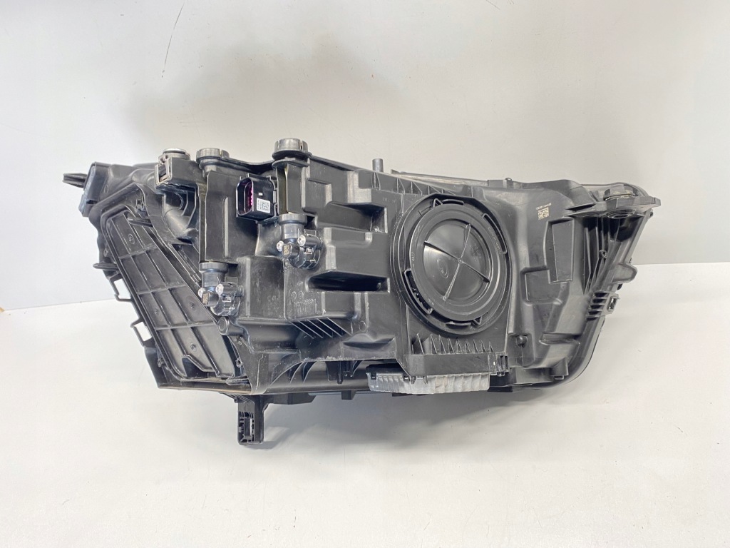 Фара передняя перед левая full led audi q3 2 83a 2018- Оригинал