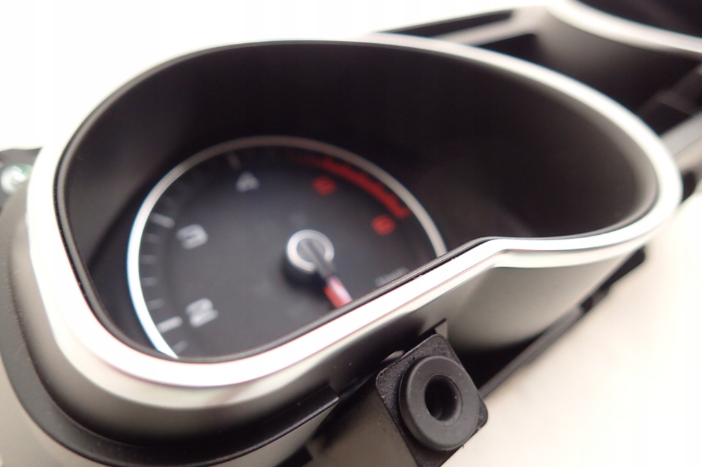 фото №6, Audi a5 8t lift счетчик 2.0tdi 8t0920932n