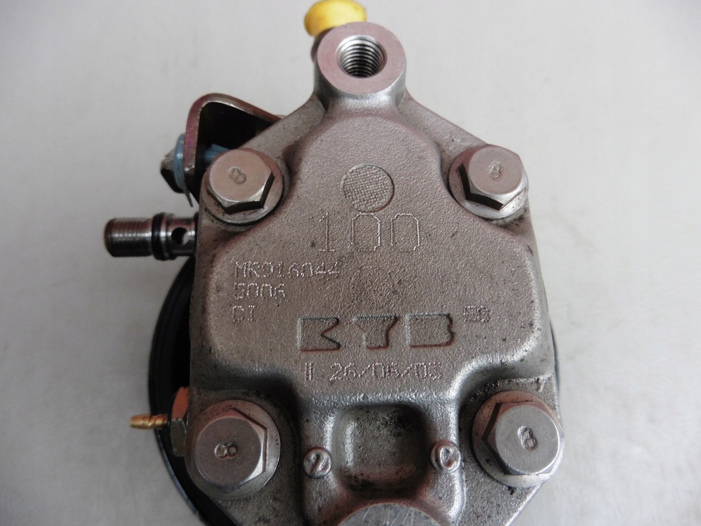 фото №5, Насос усилителя mitsubishi space star 1,6i 03r