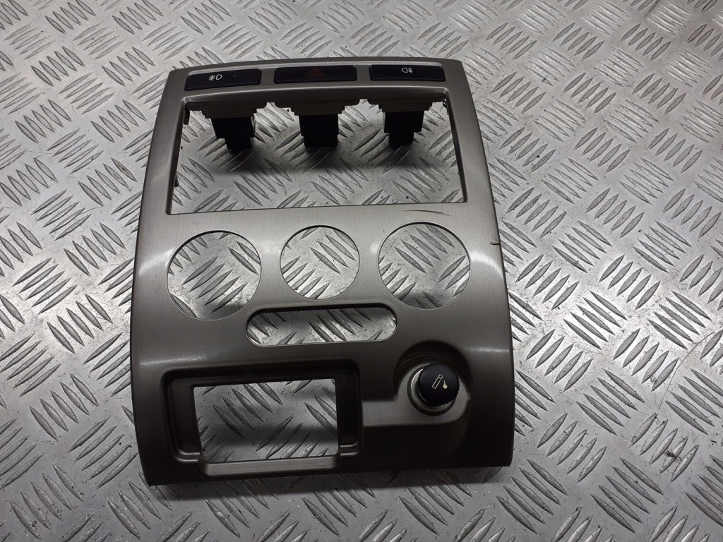 фото №1, Консоль середня kia rio 84612fd100