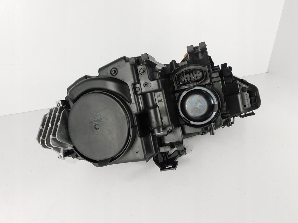 фото №11, Audi a5 8t lift лампа правая ксенон нет поворотный 8t0941006c nowa