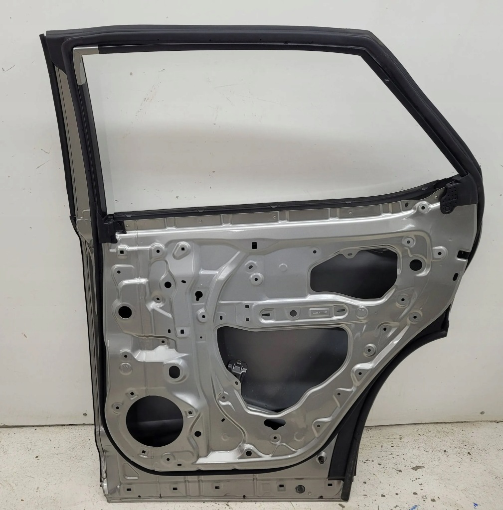 Lexus rx iv 4 15+ дверь задняя задняя правое  fv Цена