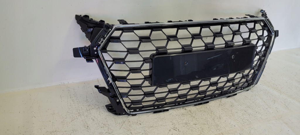 Audi tt 8s0 s line lift решітка радіатора решітка радіатора 2019-2023r Оригінал