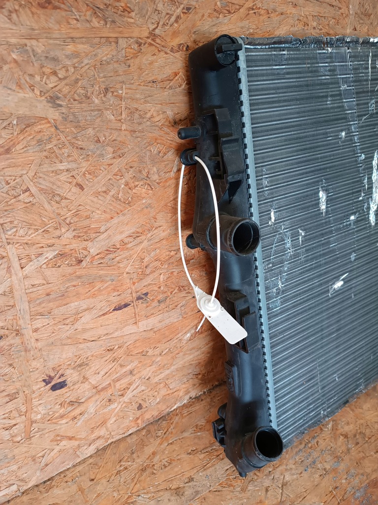 фото №9, Радиатор wody nissan kubistar 21400-00qa8 renault kangoo 8200072713