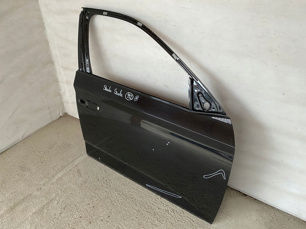 фото №8, Skoda scala дверь передние правое перед