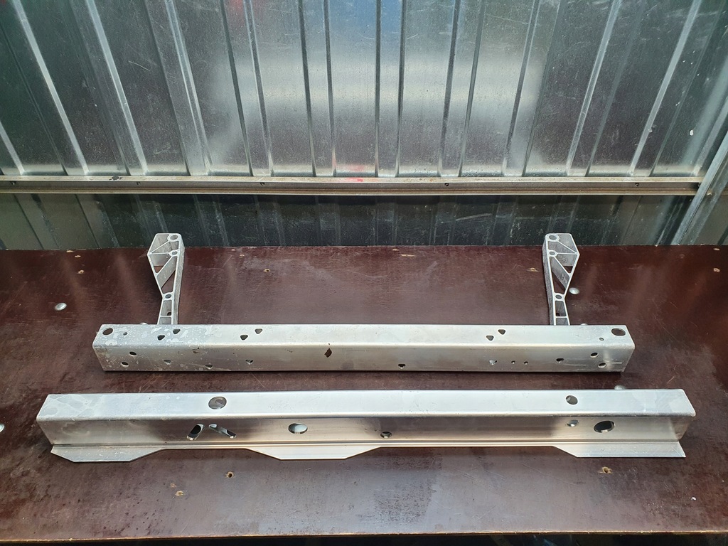 фото №1, Балка перед балка pod радиатор porsche taycan