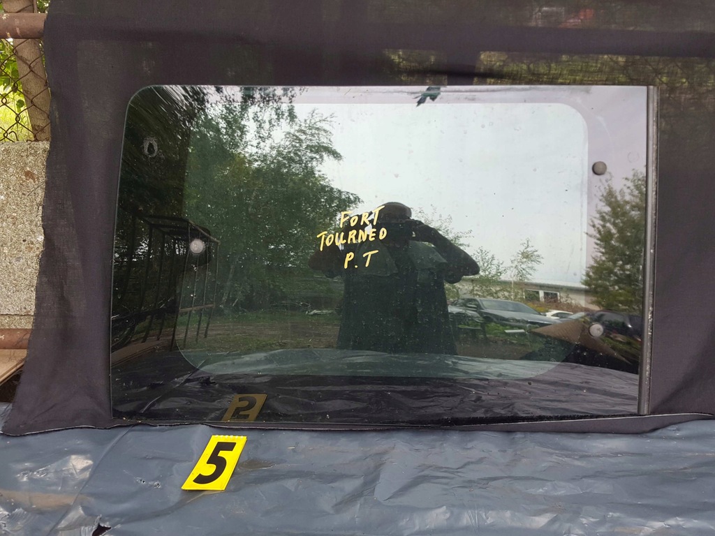 фото №1, Стекло кузовная правая задняя правый задняя ford tourneo