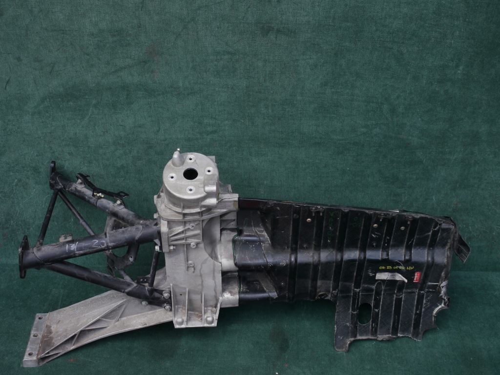 фото №1, Чверть ліва болти aston martin vanquish 2001-07r