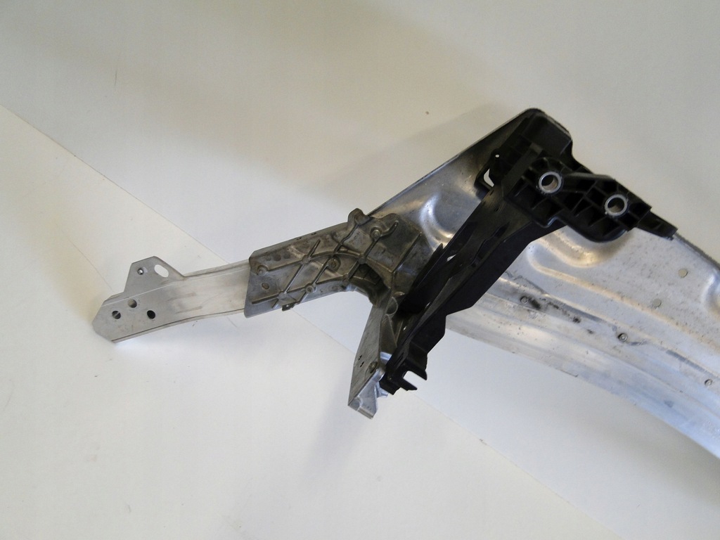 фото №5, Mercedes pas передний усилитель a2536201801 glc 253 x253