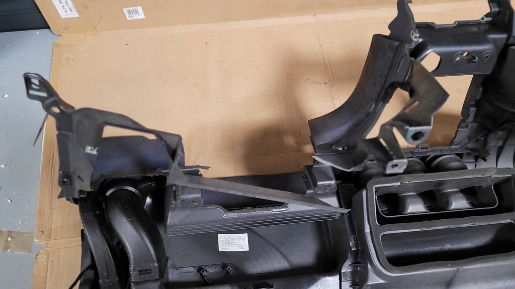 фото №11, Консоль панель приладів панель приладів ford s-max galaxy niebieska