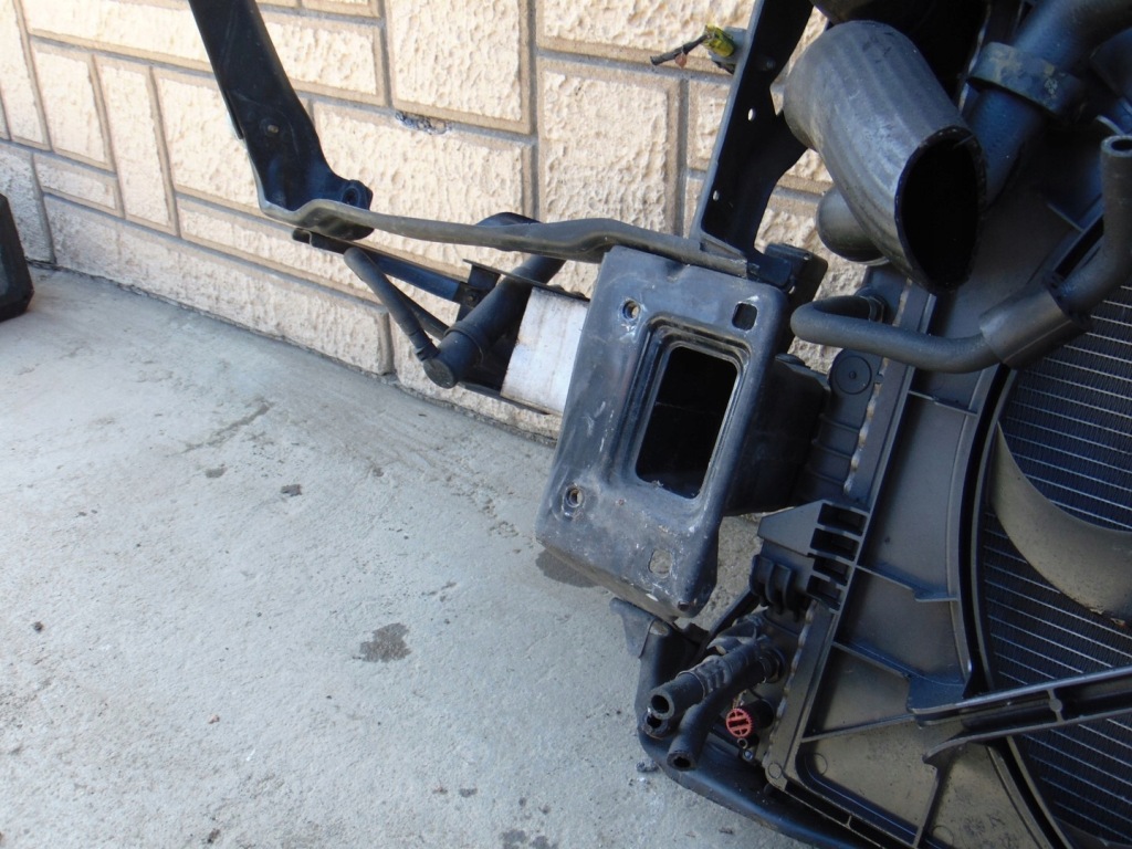 Ремень передний балка усилитель mercedes r w251 cdi радиатор комплект Доставка