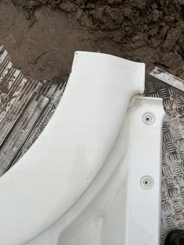 Man tga tgx подножка подножка кабины 81615100542 Недорого