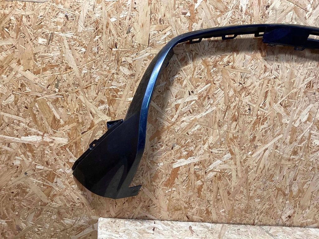 фото №10, Porsche macan 2021 с задний спойлеры