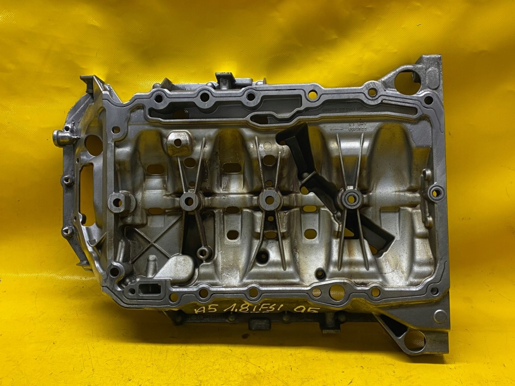 Поддон масляная 06l103603j skoda seat vw audi a5 8t a4 b8 1.8 tfsi cje с Разборки
