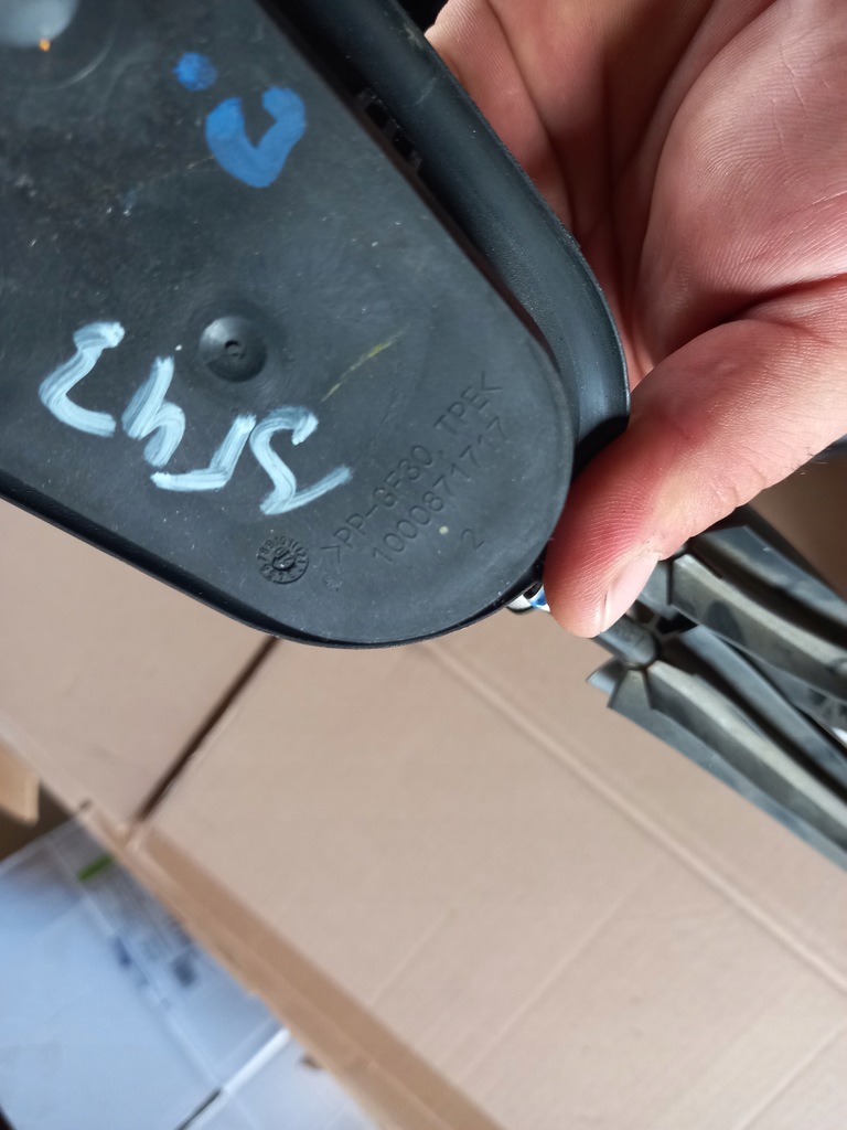 фото №8, Clio v 1.0tce домкрат тросы передач выборщик kpl.