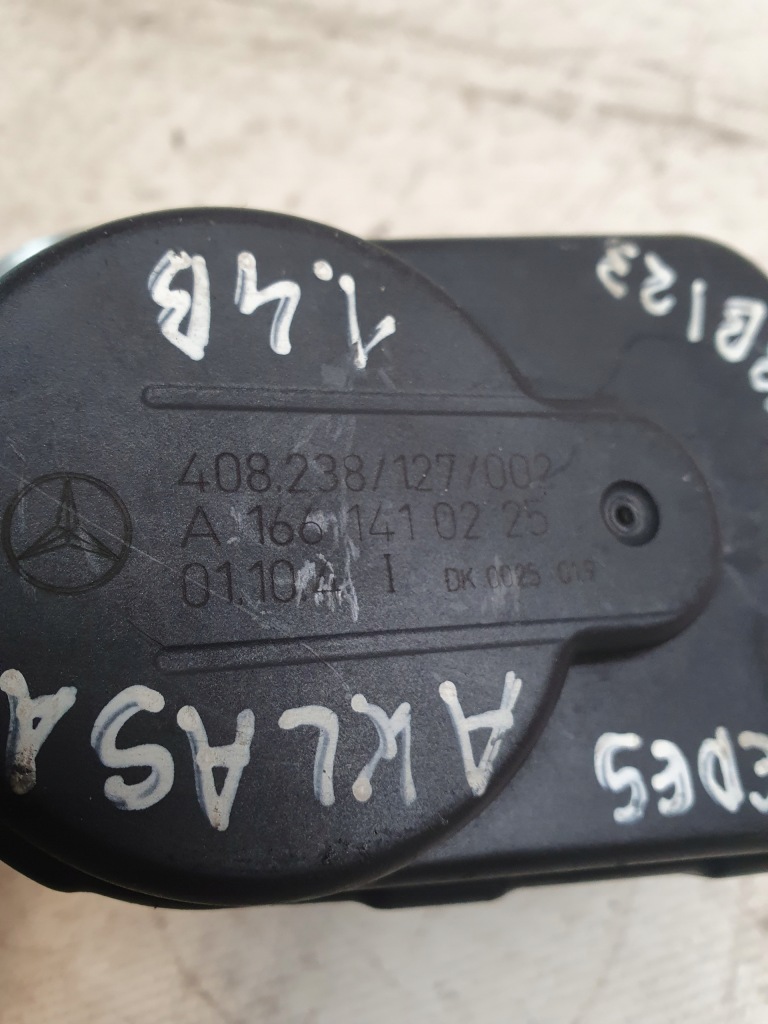Дроссельная заслонка оригинальный номер a1661410225 mercedes w168 1.4b Киев