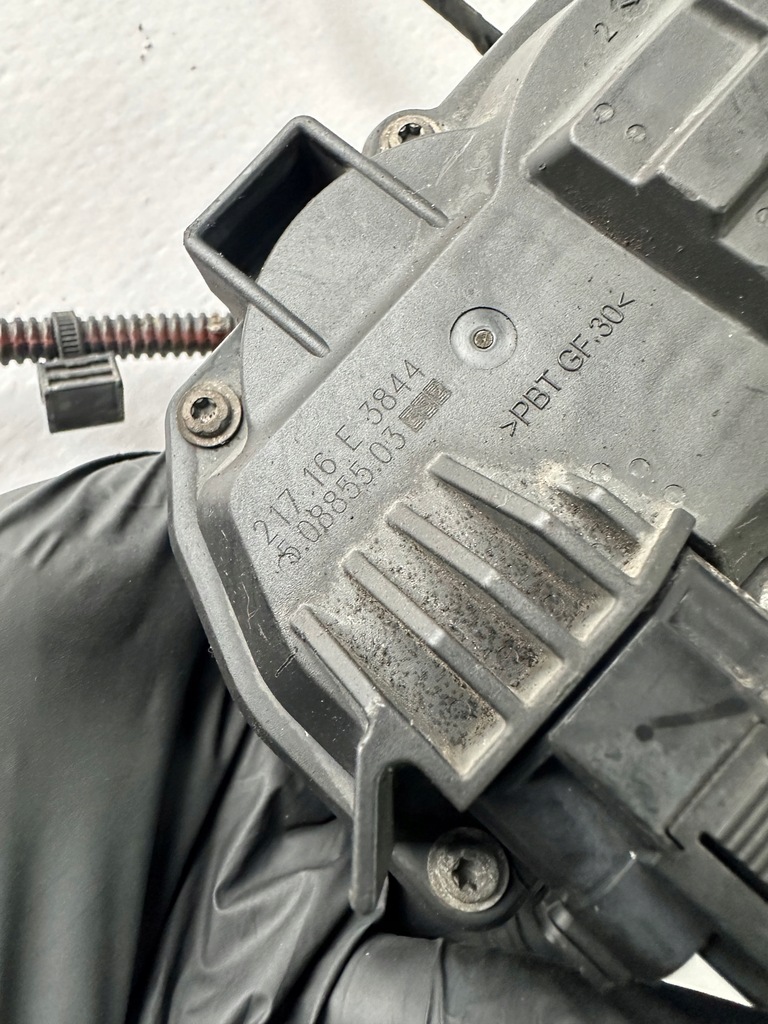 фото №5, Trafi iii lift дроссельная заслонка выхлопных газов 147b08010r