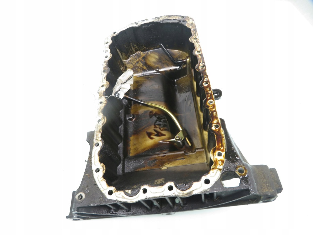 фото №8, Поддон масляная citroen c5 i 1.8 16v 9637093810