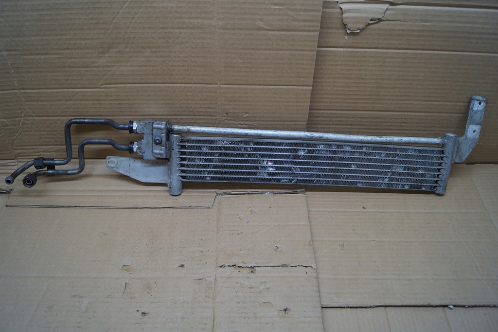 фото №7, Mercedes w212 радіатор оливи масляний радіатор a0005010765